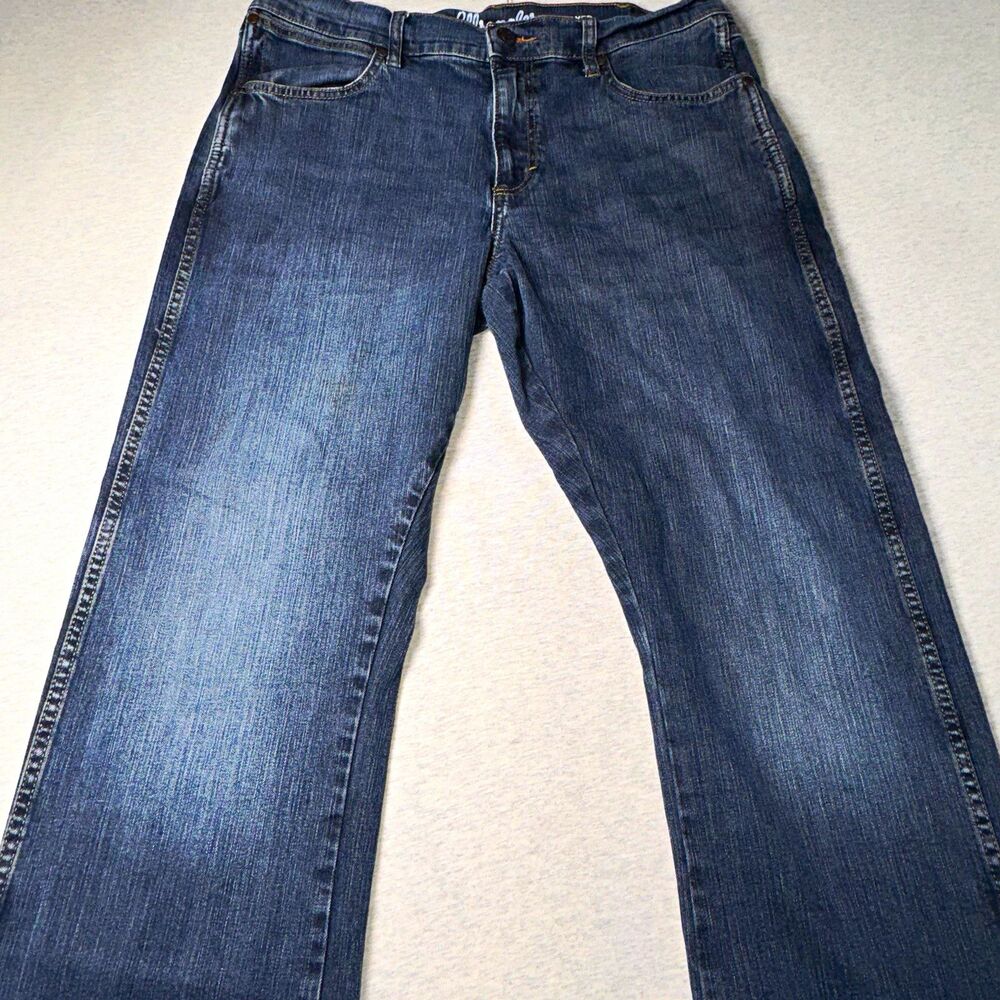 Wrangler Mens Retro Relaxed Bootcut Blue Medium Wash Stretch Denim Jeans